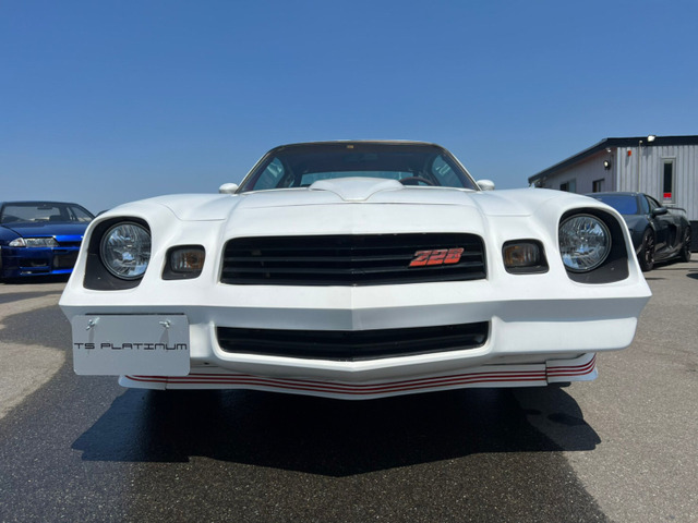 中古車 シボレー カマロ Z28 の中古車詳細 27 260km ホワイト 福岡県 530万円 中古車情報 中古車検索なら 車 選びドットコム 車選び Com