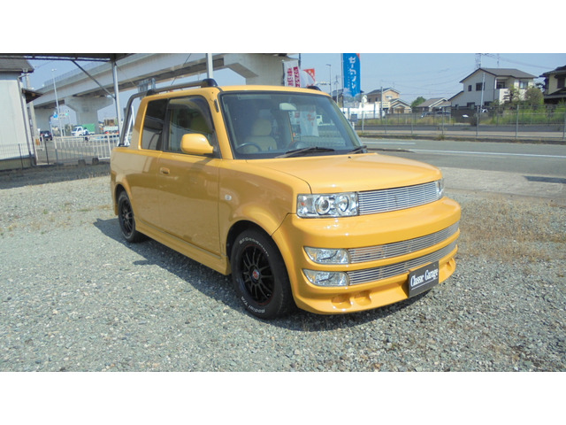 トヨタ「bBオープンデッキ」はベース車プラス10万円のバーゲン
