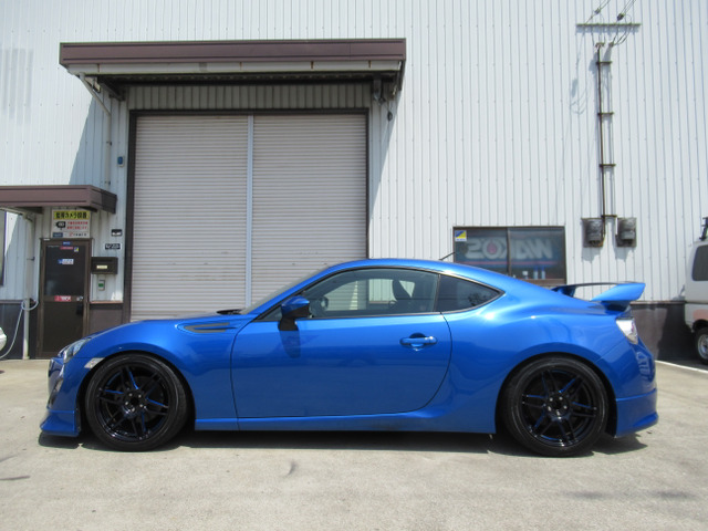 中古車 スバル Brz 2 0 S 6速mt D2レーシング車高調 の中古車詳細 53 900km Wrブルーマイカ 兵庫県 168万円 中古車情報 中古車検索なら 車選びドットコム 車選び Com