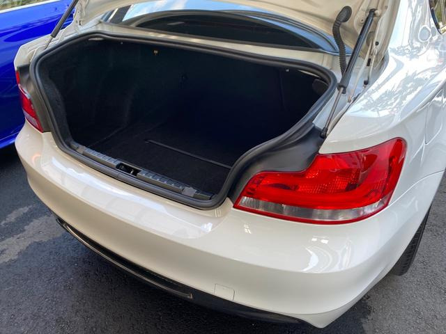 中古車 BMW 135iクーペ 135i ARQREYマフラー・アラゴスタ車高調 の中古車詳細 (56,000km, ホワイト, 神奈川県, 189万円) | 中古車情報・中古車検索なら【車選びドットコム(車選び.com)】 中古車 BMW 135iクーペ 135i ARQREYマフラー・アラゴスタ車高調 の中古車詳細 (56,000km, ホワイト, 神奈川県, 189万円) | 中古車情報・中古車検索なら【車選びドットコム(車選び.com)】