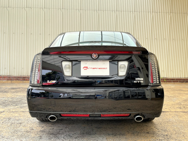 中古車 キャデラック STS V V8スパーチャージャー の中古車詳細 