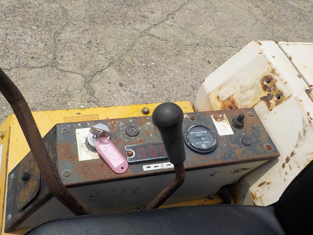 その他 コマツ 油圧ショベル 岡山発○コマツ○PC05-6○ミニユンボ の