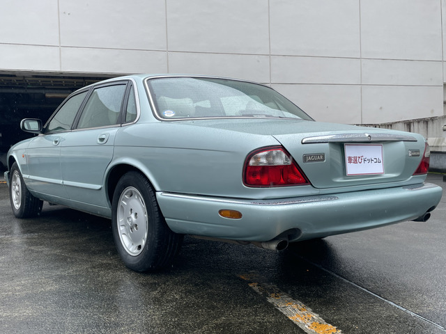 ジャガー XJ XJ エグゼクティブ 3.2-V8 ETC/スペアタイヤ/レザー