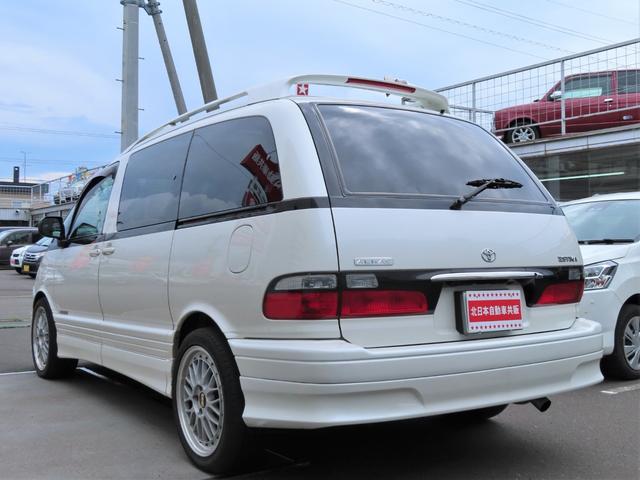 中古車 トヨタ エスティマ 2 4 アエラス 4wd の中古車詳細 92 000km パール 北海道 98万円 中古車情報 中古車 検索なら 車選びドットコム 車選び Com