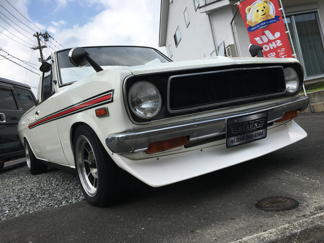 中古車 日産 サニートラック 1.2 ロング デラックス バケットシート 丸目仕様 外マフラー の中古車詳細 (99,500km, ホワイト,  静岡県, 196万円) | 中古車情報・中古車検索なら【車選びドットコム（車選び.com）】