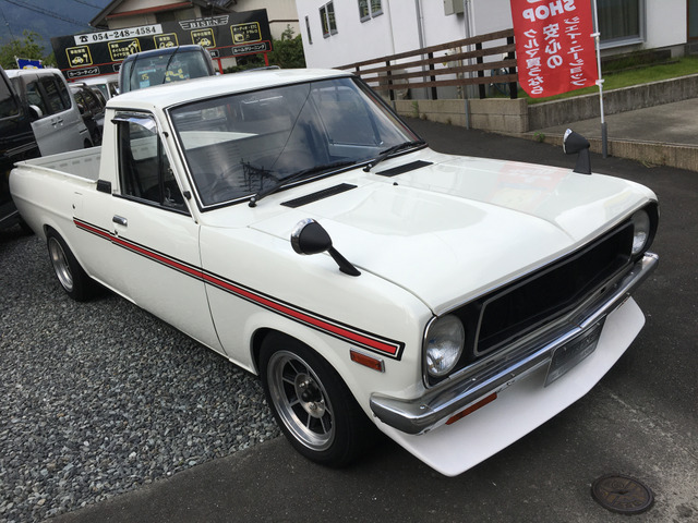 中古車 日産 サニートラック 1.2 ロング デラックス バケットシート 丸目仕様 外マフラー の中古車詳細 (99,500km, ホワイト,  静岡県, 196万円) | 中古車情報・中古車検索なら【車選びドットコム（車選び.com）】