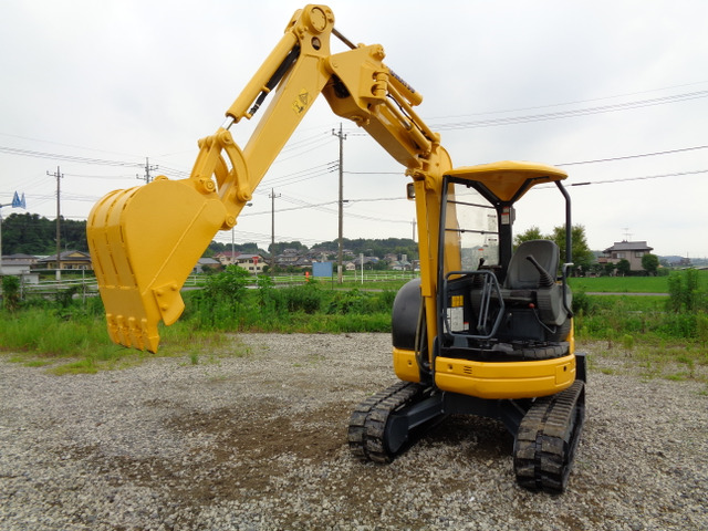 中古車 その他 コマツ 油圧ショベル コマツ PC30UU-5 の中古車詳細  