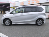 フリードハイブリッド 1.5 ジャストセレクション 