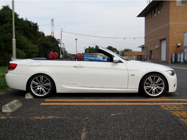 BMW 3シリーズカブリオレ 335i Mスポーツパッケージ の中古車詳細