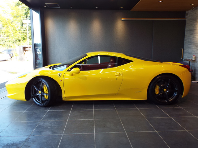 フェラーリ 458イタリア F1 DCT の中古車詳細 (50,000km, イエロー