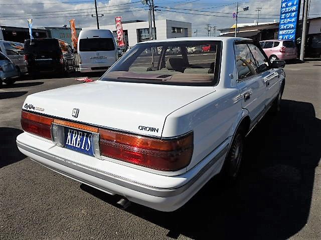 中古車 トヨタ クラウン 2.0 ロイヤルサルーン スーパーチャージャー