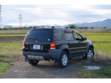 エスケープ 2.3 XLT 4WD レザーシート HDDナビ ETC