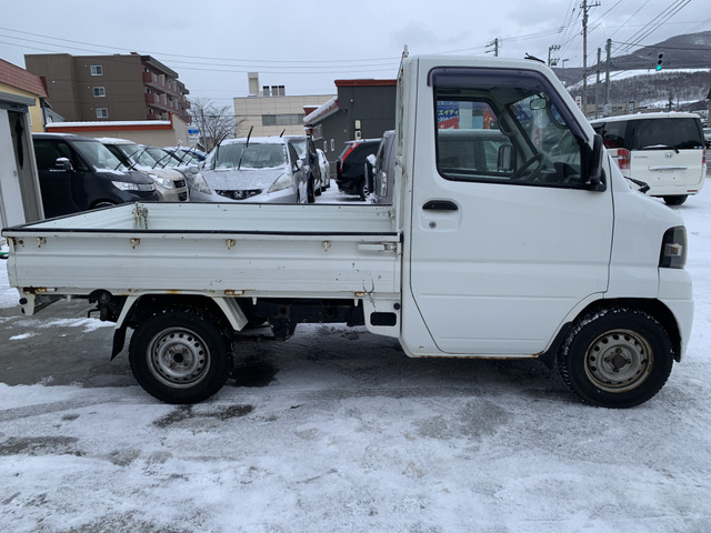 中古車 三菱 ミニキャブトラック Vタイプ 5MT/切替式4WD の中古車詳細