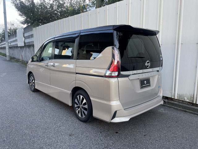 日産 セレナ 2.0 ハイウェイスター の中古車詳細 (69,249km, ブラウン
