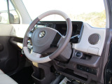 MRワゴン ウィット LS 4WD 内装がおしゃれで乗るのが楽しくなります!