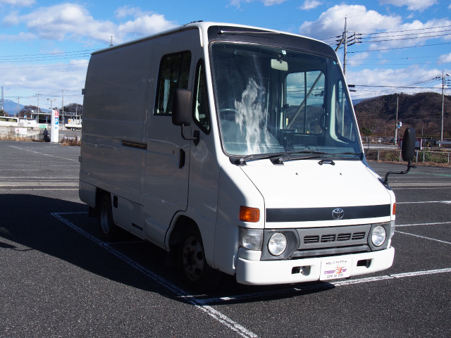 中古車 トヨタ トヨエースアーバンサポーター 3.0 デラックス ディーゼル 3.0ディーゼル 積載1.5t 4AT の中古車詳細  (96