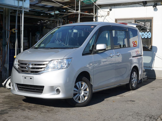 中古車 日産 セレナ 福祉車両チェアキャブルフター乗車定員6名 の中古車詳細 (82,437km, シルバー, 神奈川県, 99万円) |  中古車情報・中古車検索なら【車選びドットコム（車選び.com）】