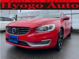 V60 T4 SE 後期モデル/黒革シート/シートヒーター