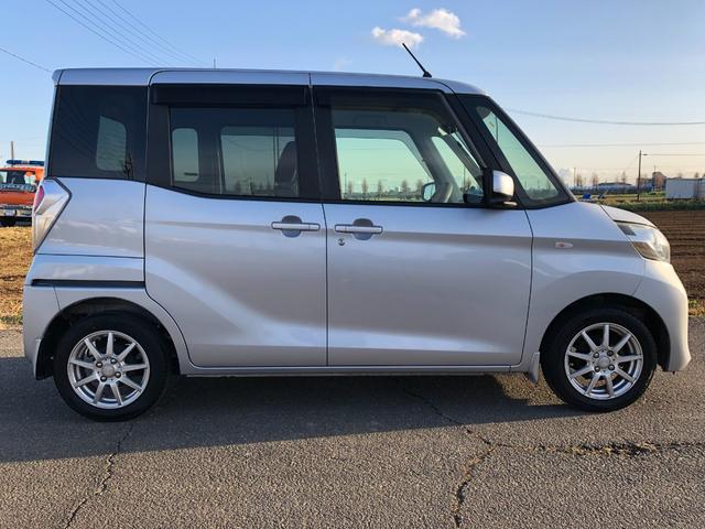 中古車 日産 デイズルークス S アイドリングストップ 純正メモリーナビ