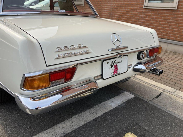 メルセデス・ベンツ 280SL 内外装レストア済み AT クーラー PS | 在庫