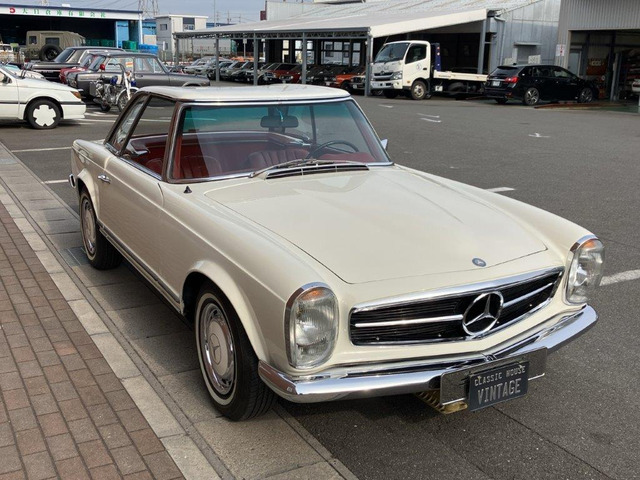 中古車 メルセデス・ベンツ SLクラス 280SL 内外装レストア済み AT クーラー PS の中古車詳細 (走行距離不明, ホワイト, 三重県,  1,380万円) | 中古車情報・中古車検索なら【車選びドットコム（車選び.com）】