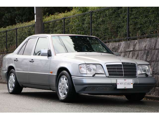 メルセデス―ベンツテスト済みV8エンジン販売