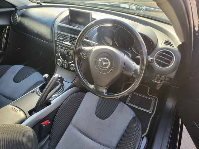 マツダ RX-8 ベースモデル 5速マニュアル 社外ナビ の中古車詳細