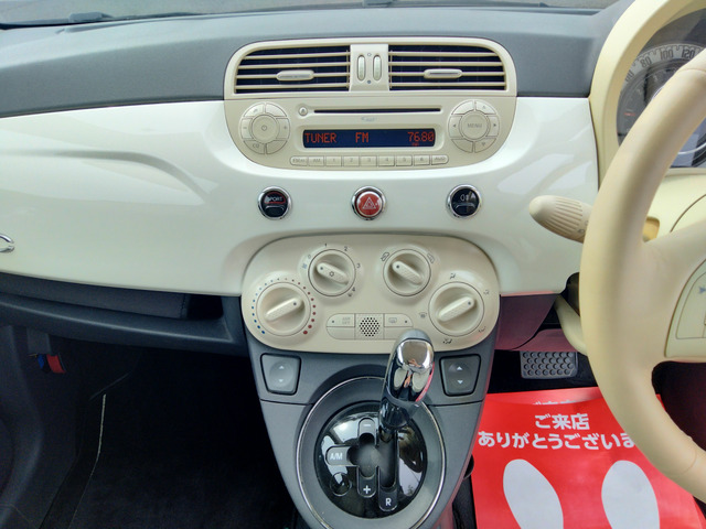 フィアット 500 1.4 16V ポップ の中古車詳細 (77,261km, ホワイト