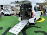 エブリイワゴン ウィズ 車いす移動車 リヤシート付 電動固定式 ワンオーナー/禁煙車/...