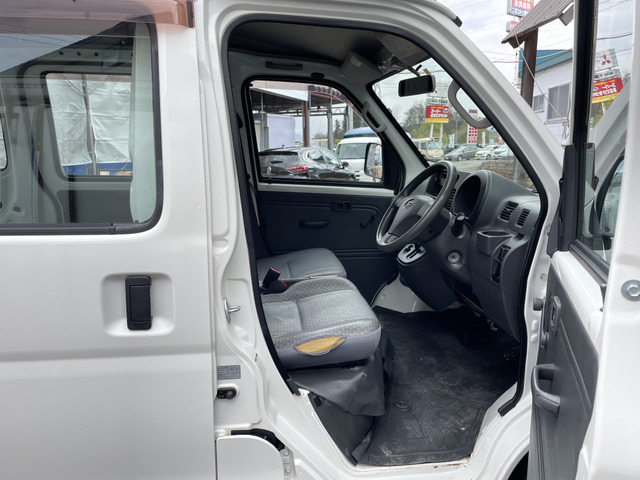 ダイハツ ハイゼットカーゴ 2シーター 4WD オートマ の中古車詳細