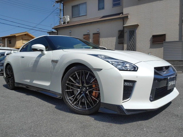 中古車 日産 GT-R 3.8 ピュアエディション 4WD 保証継承/ガラス