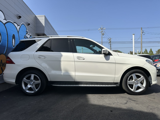 メルセデス・ベンツ Mクラス の中古車詳細 (127,000km, ホワイト
