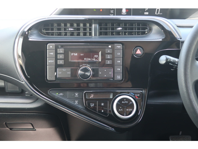 中古車 トヨタ アクア 1.5 S 衝突軽減 コーナーセンサー 保証24ヵ月 の中古車詳細 (20