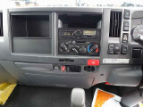 AC PS PW SRS ABS キーレス(不良) 左電格ミラー AM/FM ターボ 排気ブレーキ アイドリングストップ フォグランプ トラクションコントロール 室内蛍光灯
