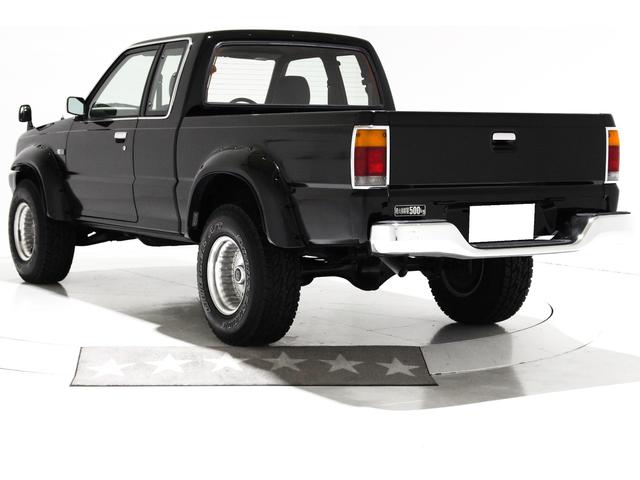 中古車 マツダ プロシード 2.6 キャブプラス 4WD キャブプラス 4WD リフトアップ ワイドオーバーフェンダー CD AUX の中古車詳細  (111,000km, ブラック, 群馬県, 186万円) | 中古車情報・中古車検索なら【車選びドットコム（車選び.com）】