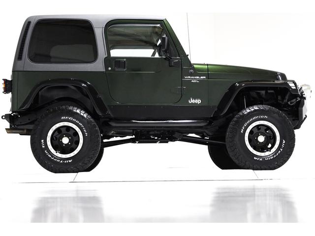 中古車 クライスラージープ ラングラー サハラ ハードトップ 4WD サハラ ハードトップ 4WD リフトアップ 社外前後バンパー 電動ウィンチ付き  の中古車詳細 (86