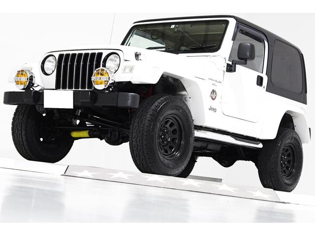 中古車 クライスラージープ ラングラー サハラ ハードトップ 4WD サハラ 4WD ハードトップ リフトアップ 社外オーバーフェンダー 背面カバー  の中古車詳細 (92,000km, ホワイト, 群馬県, 158万円) | 中古車情報・中古車検索なら【車選びドットコム（車選び.com）】