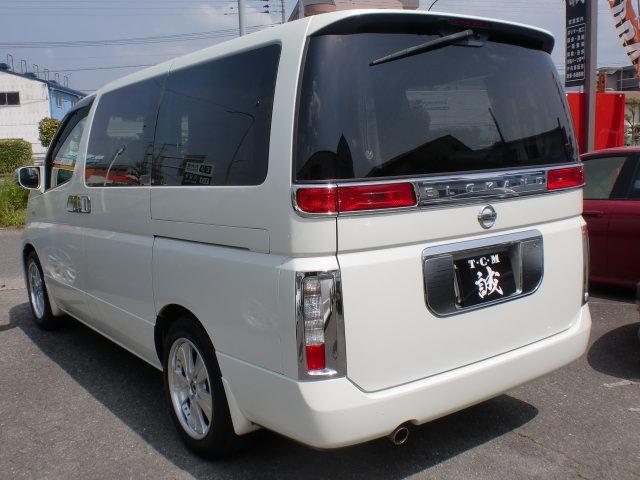 中古車 日産 エルグランド 3.5 X 車検令和6年1月 Wサンルーフ ナビ の中古車詳細 (131,000km, パールホワイト, 福岡県,  39万円) | 中古車情報・中古車検索なら【車選びドットコム（車選び.com）】