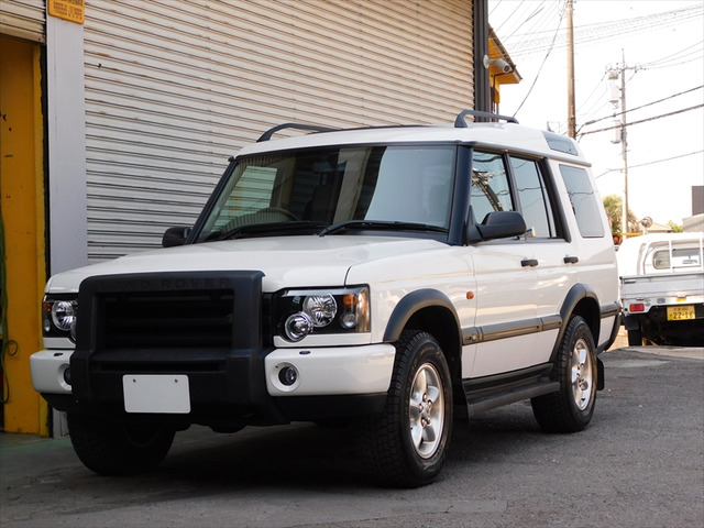 ランドローバー ディスカバリー SE 4WD 後期白の専用内装色 の中古車