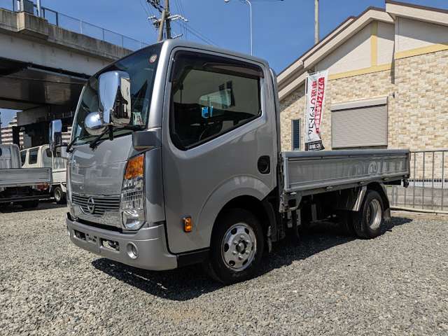 中古車 日産 アトラス 2.0 フルスーパーロー ETC キーレス ベンチ