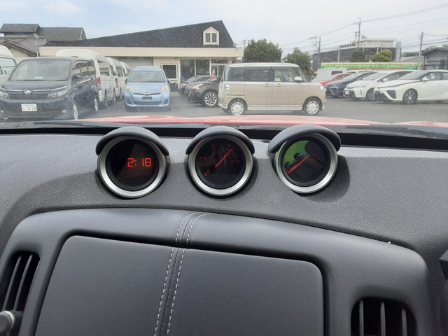 日産 フェアレディZロードスター 3.7 6速マニュアル 幌ブラック の中古