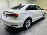 A3セダン 30 TFSI ワンオーナー バーチャルコックピット