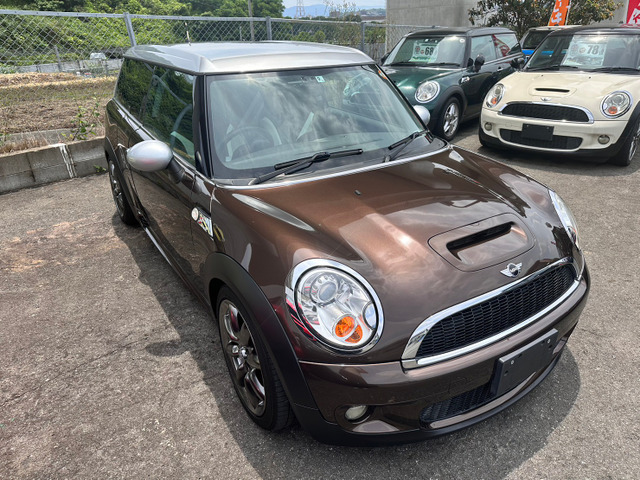 中古車 BMW MINI ミニクラブマン クーパー S 車検整備 ナビ ETC付 修復歴無し の中古車詳細 (108,000km, ブラウンツートン,  大阪府, 58万円) | 中古車情報・中古車検索なら【車選びドットコム（車選び.com）】