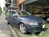 ボルボ V50
