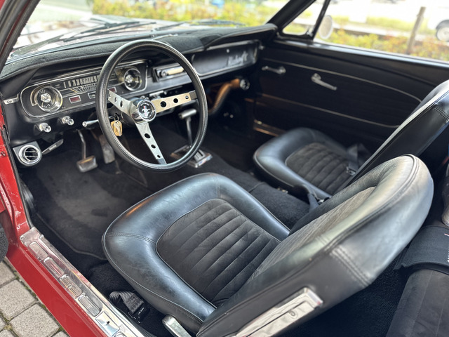 中古車 フォード マスタング エアコン フロントディスク の中古車詳細
