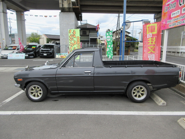 中古車 日産 サニートラック 1.2 ロングボデー デラックス 4MT