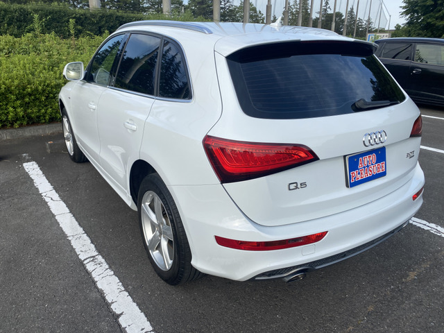 中古車 アウディ Q5 2.0 TFSI クワトロ Sラインパッケージ 4WD 純正