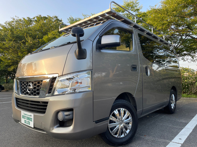 中古車 日産 NV350キャラバン 2.5 DX ロング ディーゼル 4WD リア