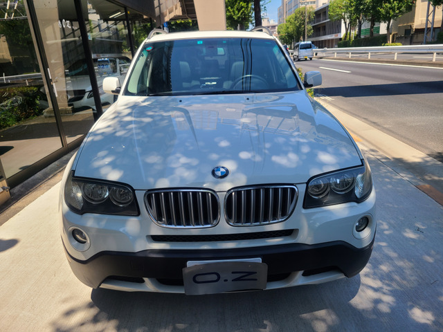 中古車 BMW X3 xドライブ30i 4WD 希少左ハンドル 黒革 SR ナビTV の中古車詳細 (81,000km, アルピンホワイト, 東京都,  125万円) | 中古車情報・中古車検索なら【車選びドットコム（車選び.com）】