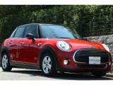 ミニ クーパー 5ドア ユーザー買取車 純ナビBカメラ